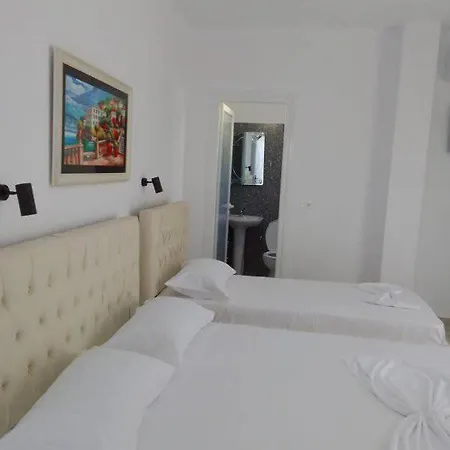 Vila Hergi Sarandë Exteriör bild
