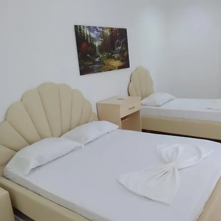 Vila Hergi Sarandë Exteriör bild