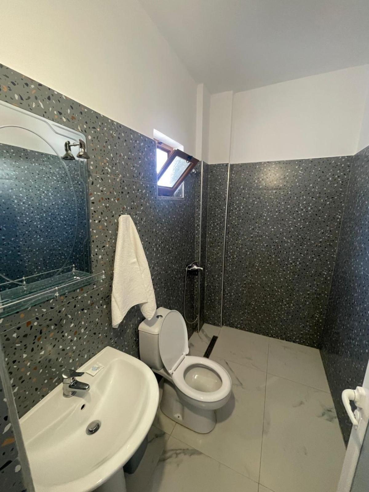 Apartment Hergi Sarandë