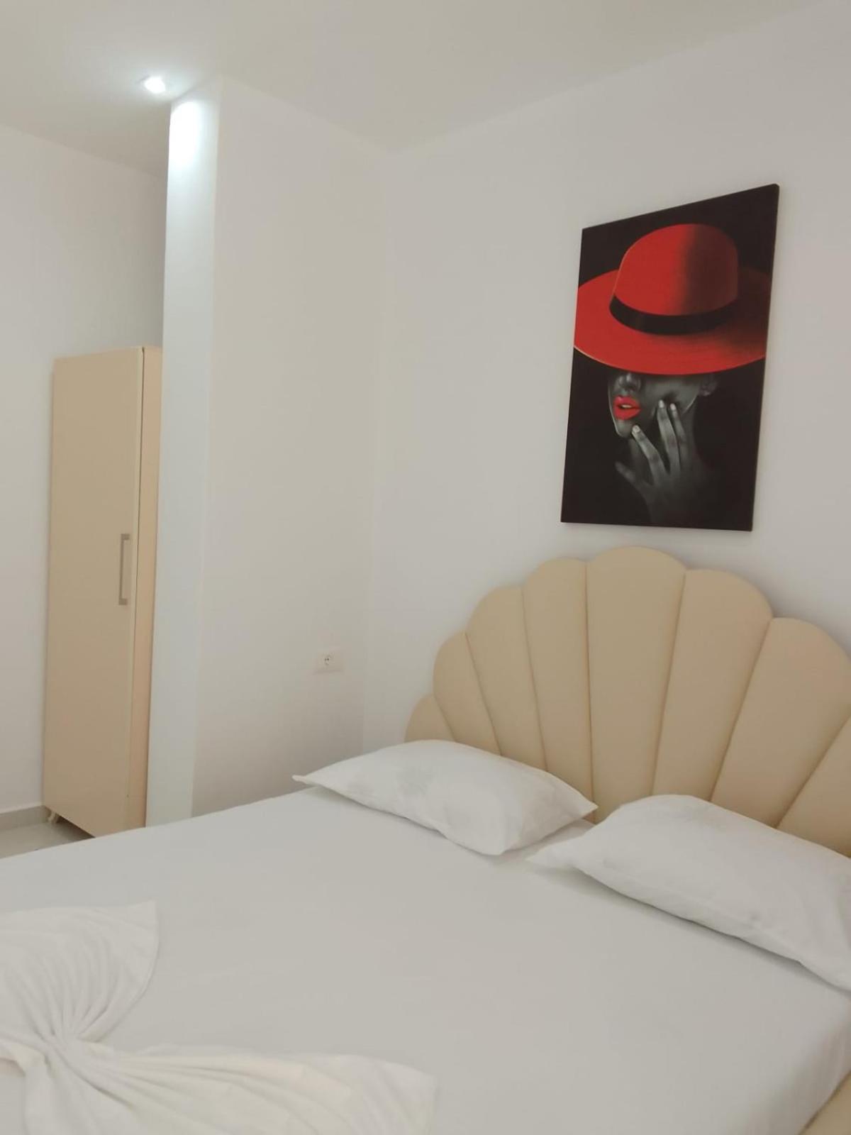 Apartment Hergi Sarandë