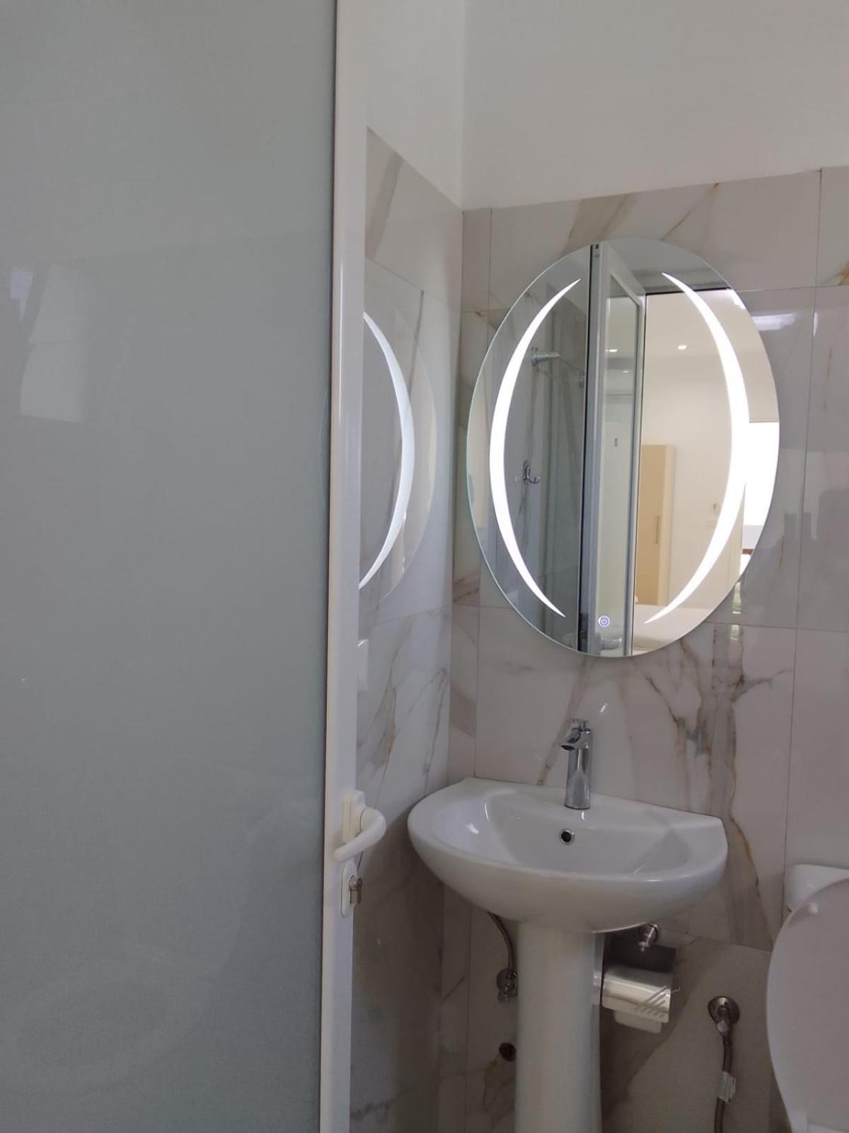 Hergi Apartment *